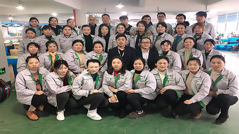 低压断路器车间合照