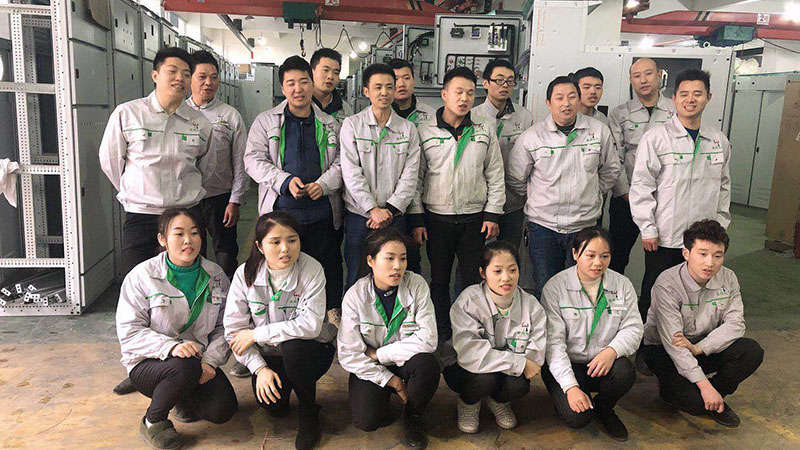 成套车间人员合照.jpg